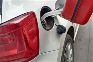 方正24小时救援车收费标准